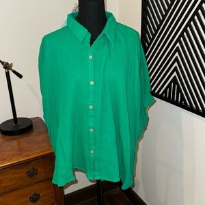 Green Button-Up Women's Tunic